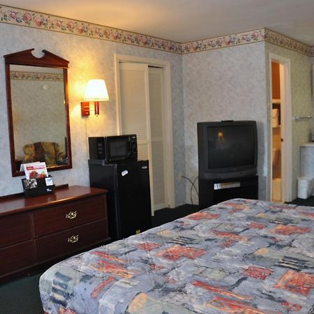 Merrimac Inn & Suites Williamsburg Exterior foto